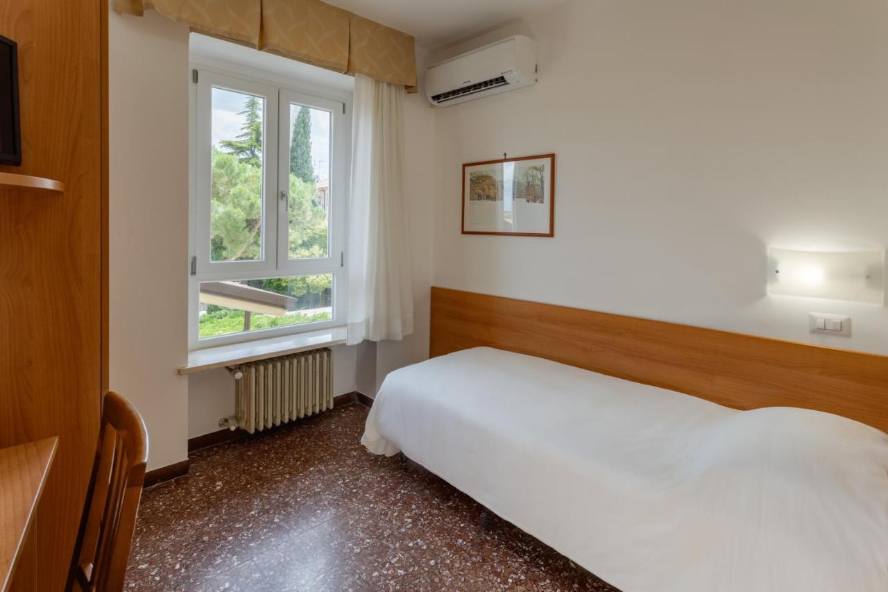 Hotel Roma Palmanova Extérieur photo