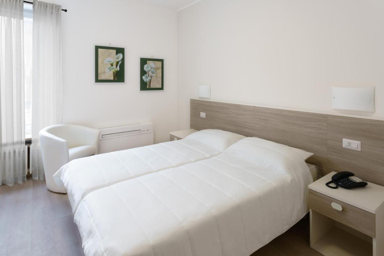 Hotel Roma Palmanova Extérieur photo