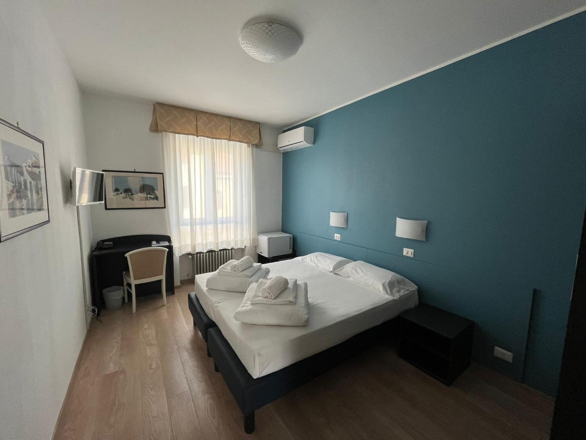 Hotel Roma Palmanova Extérieur photo